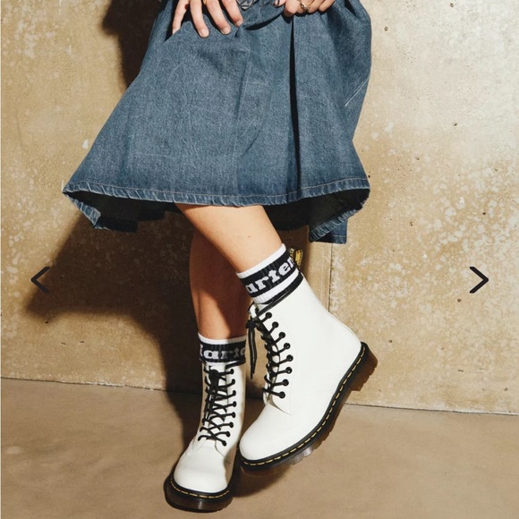 Dr. Martens - Picture 2 of 4